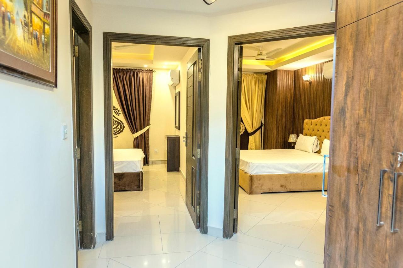 Two Bedroom Deluxe Apartment In Bahria Town ラーワルピンディー エクステリア 写真